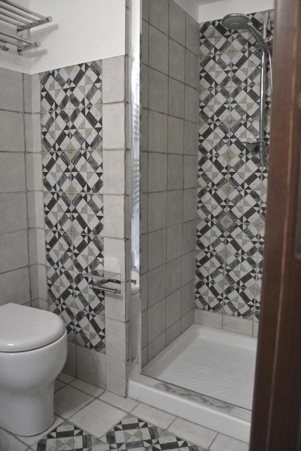Bnb Agora Panoramic Rooms Шака Екстериор снимка
