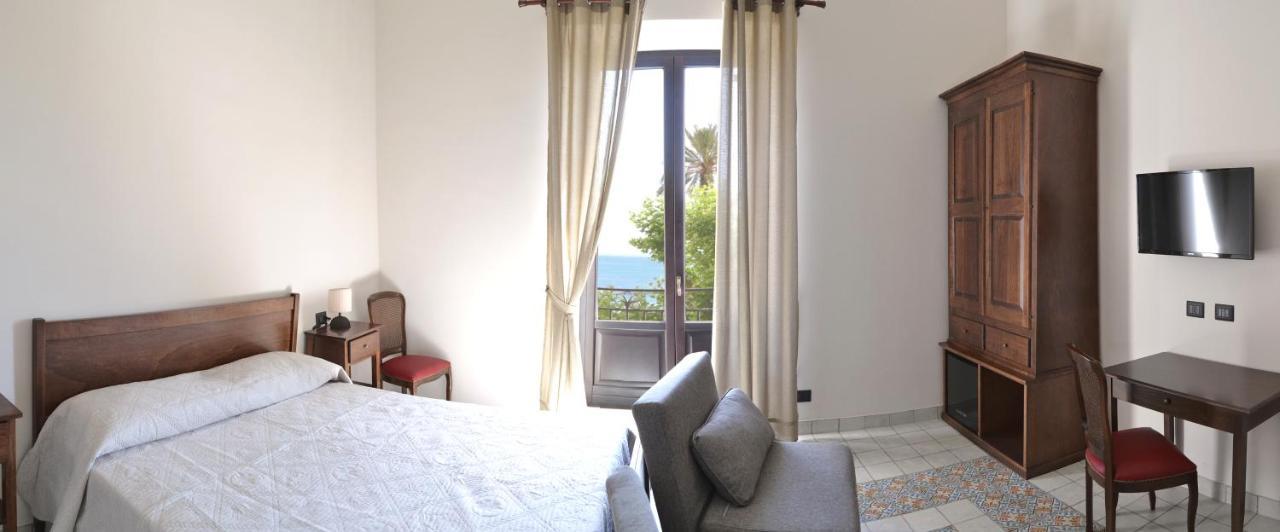 Bnb Agora Panoramic Rooms Шака Екстериор снимка